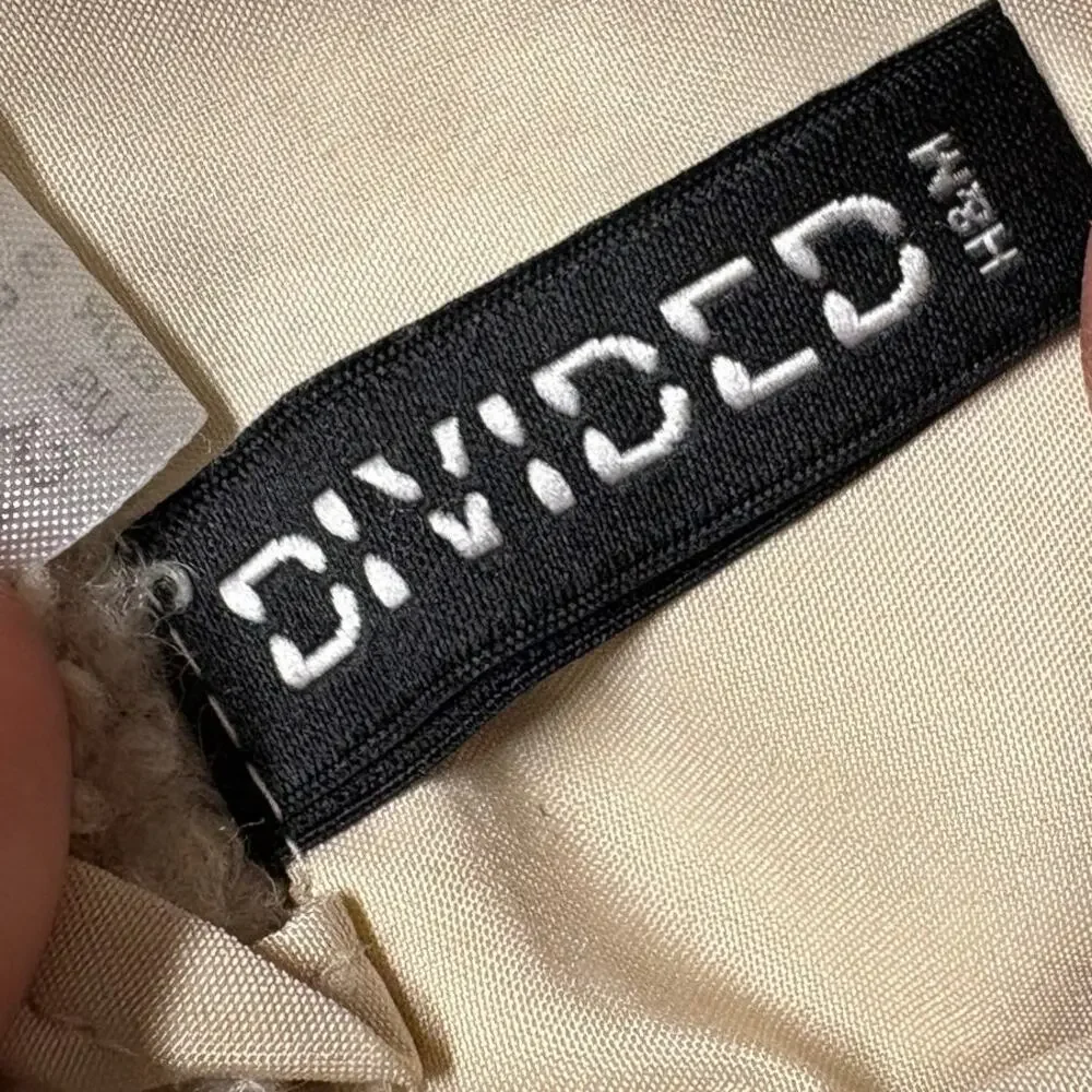 H&M Divided Cropped‎ Teddy Jacket Size Small Beige - Picture 4 of 14